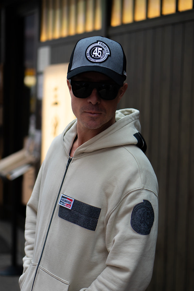 Flat tracker hat