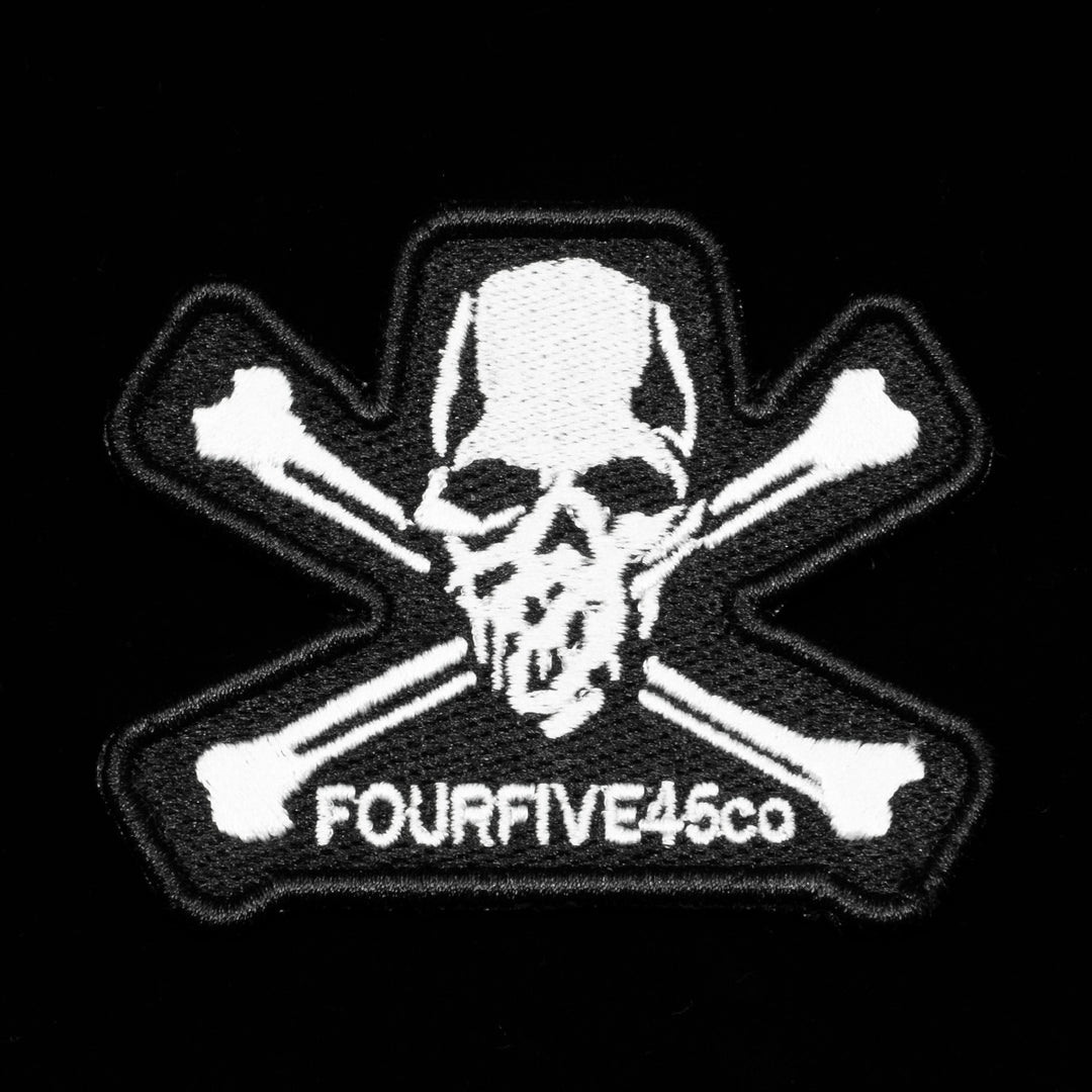 SKULL &amp; CROSSBONES